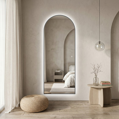 Carmen - LED Spegel med Svart Ram & Belysning (I flera storlekar)